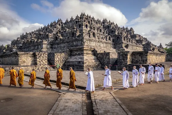 Borobudur tapınağı